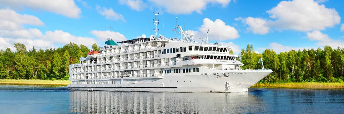 Cruise Ships and Naval Ships Making Stops in Parry Sound this Summer