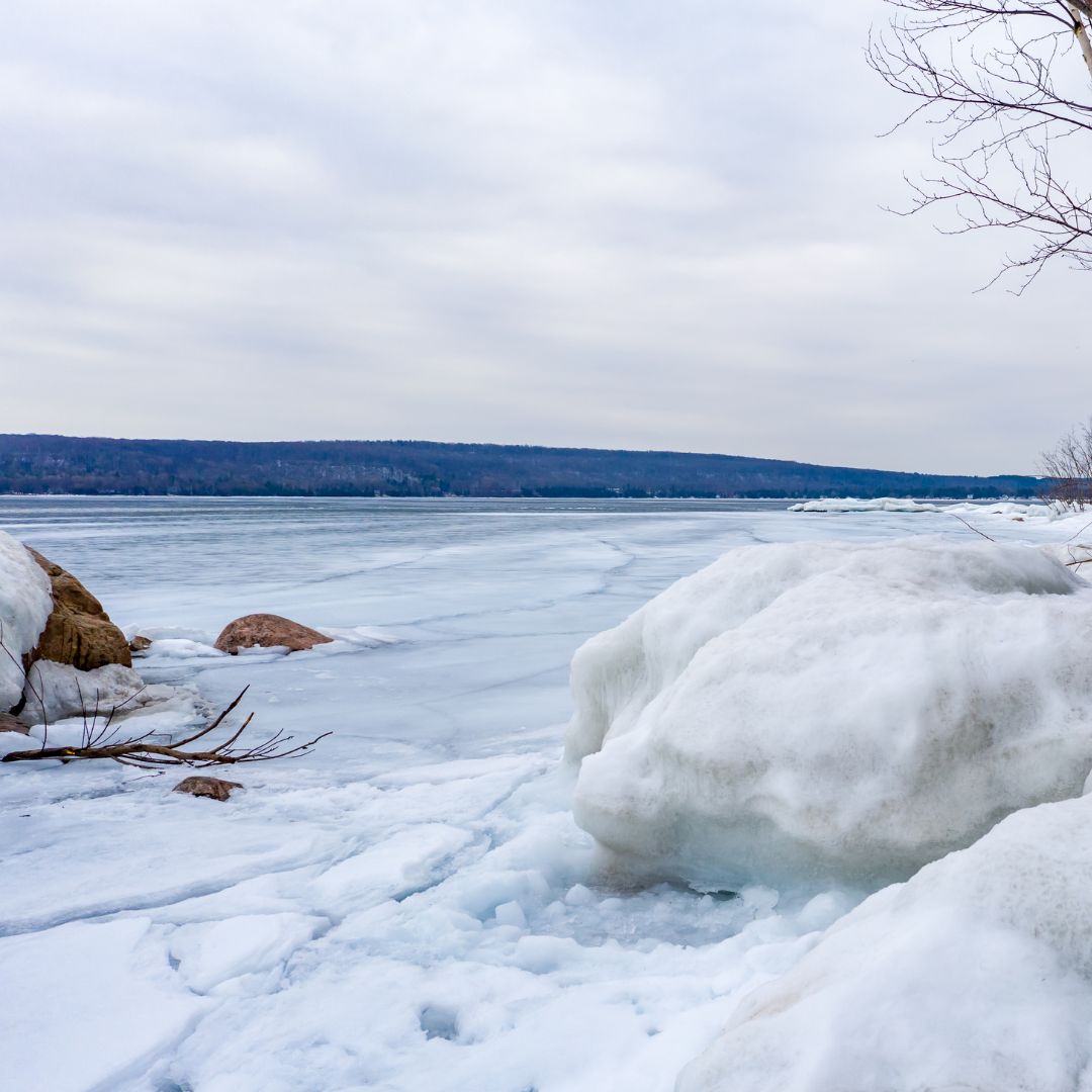 Arctic Blast Brings Highest Ice Cover to the Great Lakes in Two Years